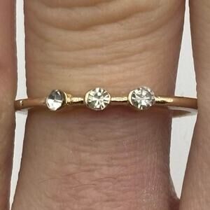 Gold 3 Crystal Ring